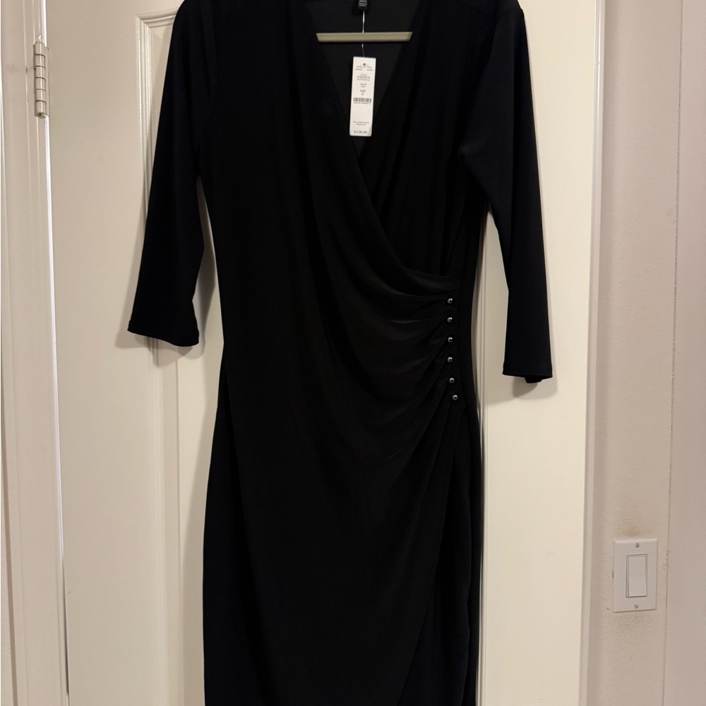 White house black market Faux-Wrap Sheath dress sz 6.  NWT